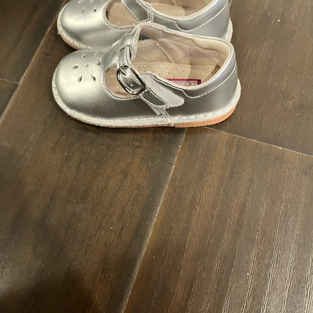 Elegant Silver Kids Dress Shoes - Picture 4 of 10